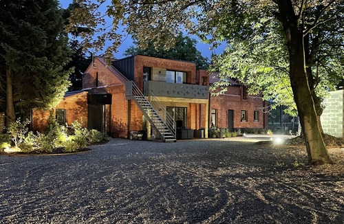 Hersin-Coupigny Apartment | Le Château de Toile - Gîte du Bosquet