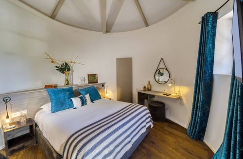 La Martre Hotel | Le Château de Taulane