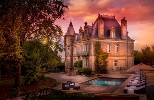 La Gaubretiere Bed & Breakfast | Le Château des Tourelles en Vendée