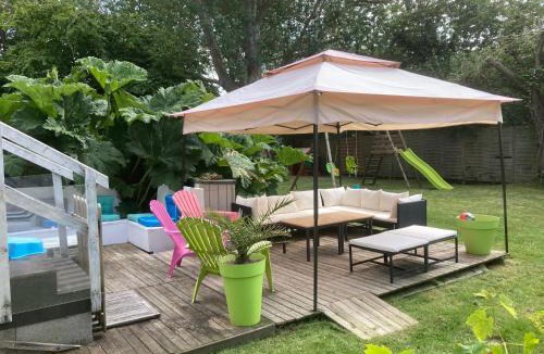 Le Loreur House | Le Château du Bonheur, Piscine ouverte du 1er juin au 30 septembre , Sauna et Jacuzzi
