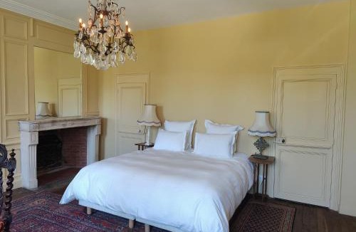 Le Subdray Apartment | Le Château du Sollier - Charme calme et confort climatisation à 5mn du peage