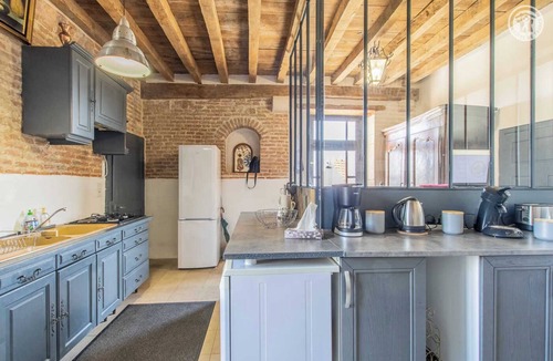 Pourlans House | Le Château - Pourlans