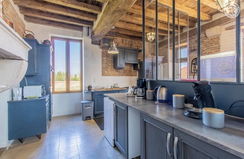 Pourlans House | Le Château - Pourlans