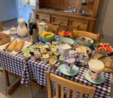 Chaux-Neuve House | le Châtelet