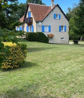 Saint-Benoit-la-Foret House | Le Châtelier
