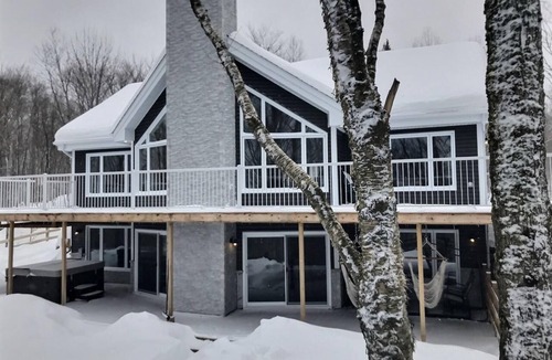 Eastman House | Le chïc, Chalets Bookmark : Le Chïc