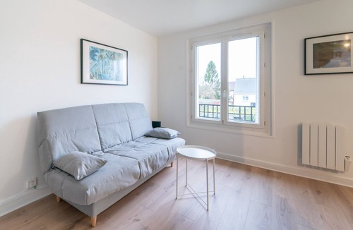 Port-Aviation Apartment | Le Chagall - Charmant Studio