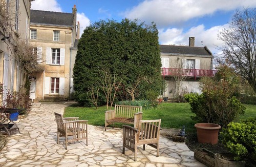 Doue-la-Fontaine Bed & Breakfast | Le Chai De La Rose SPA et Séances Bien être