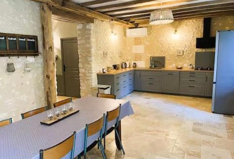 Chateau-l'Eveque House | Le chai de Peyssard