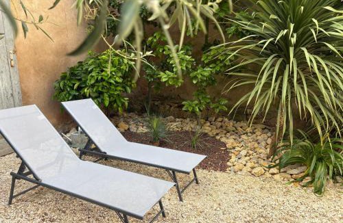 Montagnac Villa | Le Chai des Tuileries