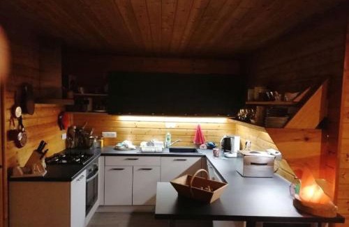 Lamadeleine-Val-des-Anges Ski Chalet | Le chalet de l'Ange - gîte - bain nordique