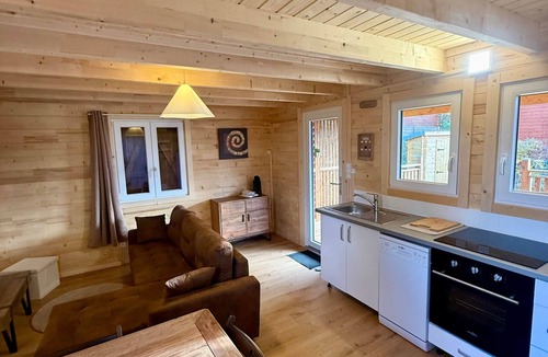 Saint-Leger-les-Melezes Ski Chalet | Le Chalet de la Vernie