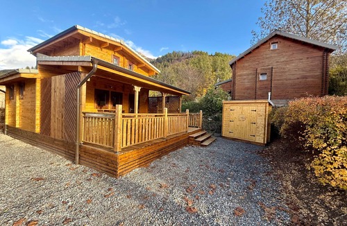 Saint-Leger-les-Melezes Ski Chalet | Le Chalet de la Vernie