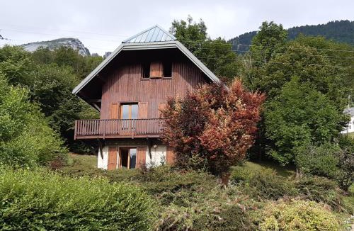 Saint-Pierre-de-Chartreuse House | Le Chal'heureux grand chalet familial 8 personnes