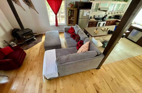 Saint Zenon Ski Chalet | Le Chal'heureux, a place to relax!