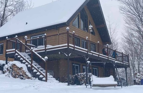 Austin Ski Chalet | Le chalet aux 2 vues/3 chambres