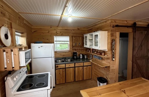 Chiasson Ski Chalet | Le Chalet Bleu à Shippagan