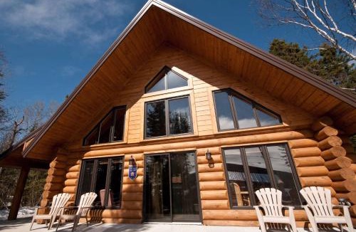 Saint-Tite-des-Caps Ski Chalet | Le Chalet Bois Rond Relax