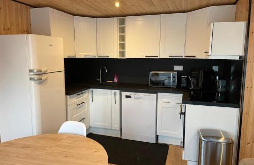 Biville-sur-Mer Ski Chalet | Le Chalet d'Amélia