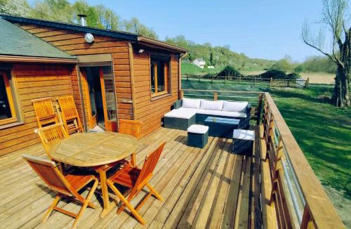 Luche-Pringe House | Le chalet de l'amitié