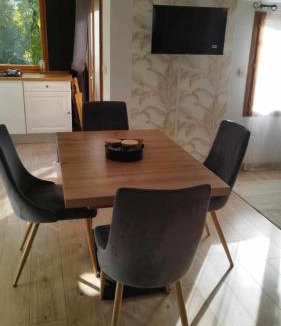 Luche-Pringe House | Le chalet de l'amitié