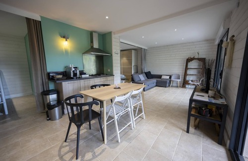 Le Sauze-du-Lac Ski Chalet | LE CHALET DE L'EDEN DES GRISONS