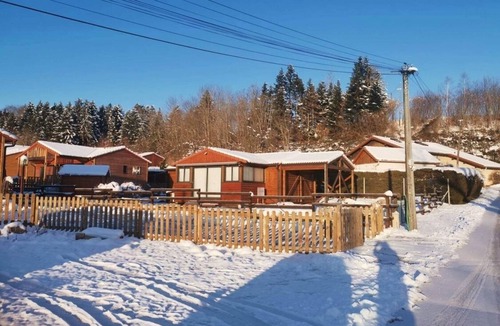 Corcieux Ski Chalet | Le Chalet de la Folie : Tranquillité Assurée en Lisière de Forêt!