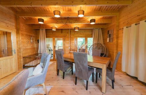 Migne-Auxances House | Le Chalet de Limbre