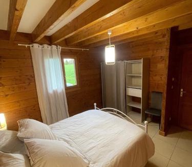 Saint-Leonard-de-Noblat Ski Chalet | Le Chalet de Noblat