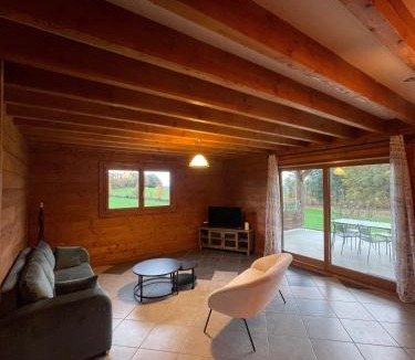 Saint-Leonard-de-Noblat Ski Chalet | Le Chalet de Noblat