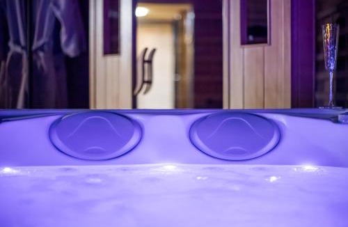 Lozinghem House | Le Chalet des Amoureux - SPA Sauna privatifs - Détente romantique