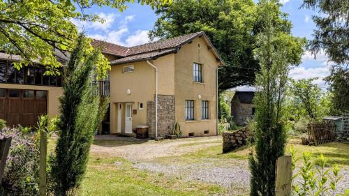 Folles House | Le chalet des apiculteurs