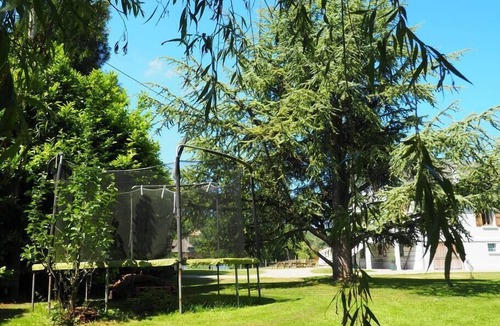 Incheville House | Le Chalet du Pêcheur, a large cottage between sea and water