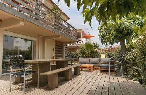 Gruissan Plage Ski Chalet | Le Chalet du Papa