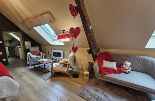 La Bassee Apartment | Le Chalet, Escapade Spa & Jacuzzi Privé proche Lille