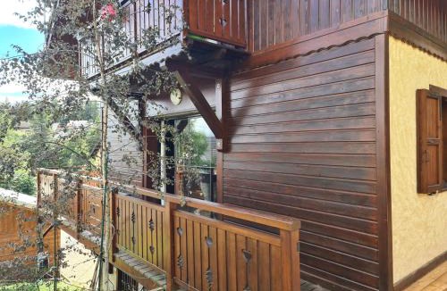 Laye Ski Chalet | Le Chalet