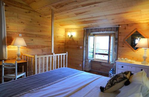 Saint-Loup-Lamaire House | le Chalet