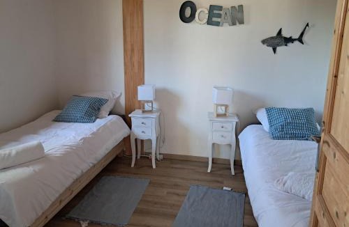 Sainte-Eulalie-en-Born Apartment | Le Chalet d'Isabelle-sur la vélodyssée-drap-serviette