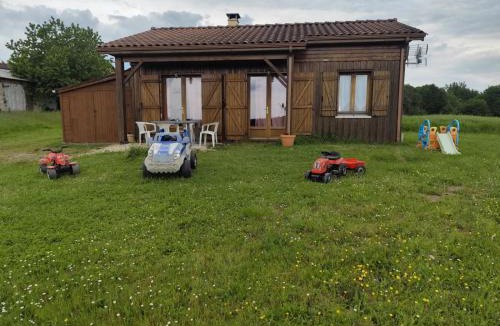 Saint-Front-d'Alemps House | Le chalet - Perigord Vert