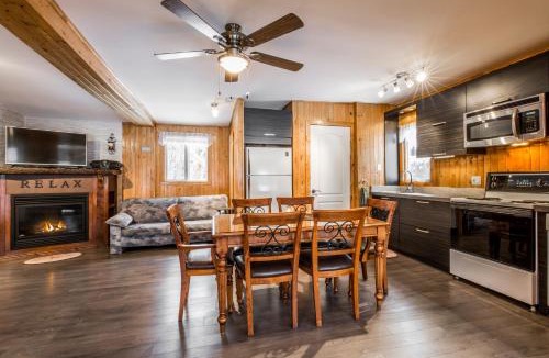 Saint-Tite-des-Caps Ski Chalet | Le Chalet Relax du Lac St-Tite