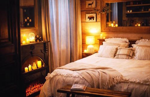 Evreux Apartment | Le Chalet romantique en montagne, SPA, Écran cinéma, Lit king size, day use, 5min centre