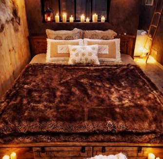 Saint-Maurice Apartment | Le chalet romantique, SPA, Écran cinéma, Lit king size, day use, 10 min centre