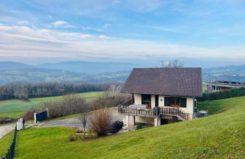 Saint-Offenge-Dessous Bed & Breakfast | Le chalet st hubert