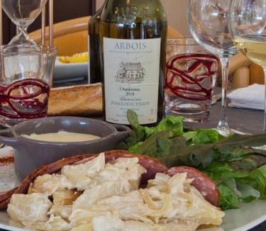 Amancey Hotel | Le Champ des Lys