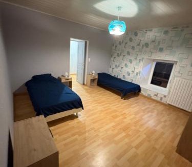 Esprels House | Le Champ du Bonheur