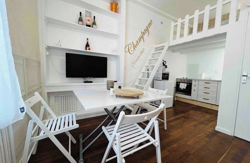 Jamin Apartment | Le Champagne Coquebert | Centre-ville