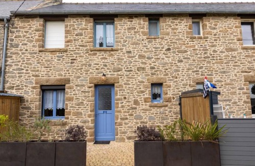 Saint-Coulomb House | Le champin by Interhome