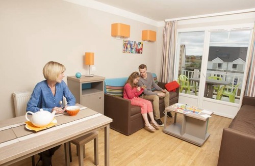 Courseulles-sur-Mer Apartment | Le Chant des Oiseaux 2p 7p