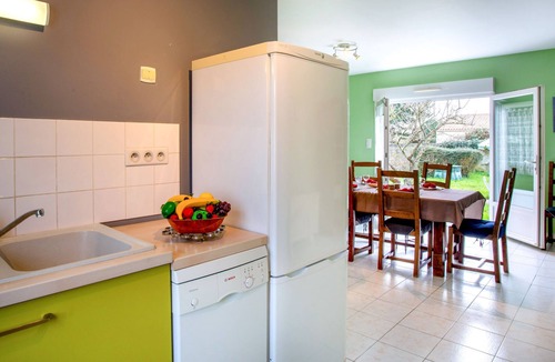 Les Moutiers-en-Retz House | Le Chant des Sables by Interhome