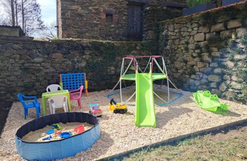 Uzerche House | Le chant de l'eau